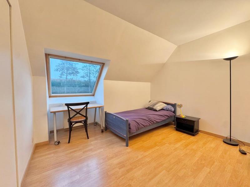 Maison - 220 m² - 6 pièces