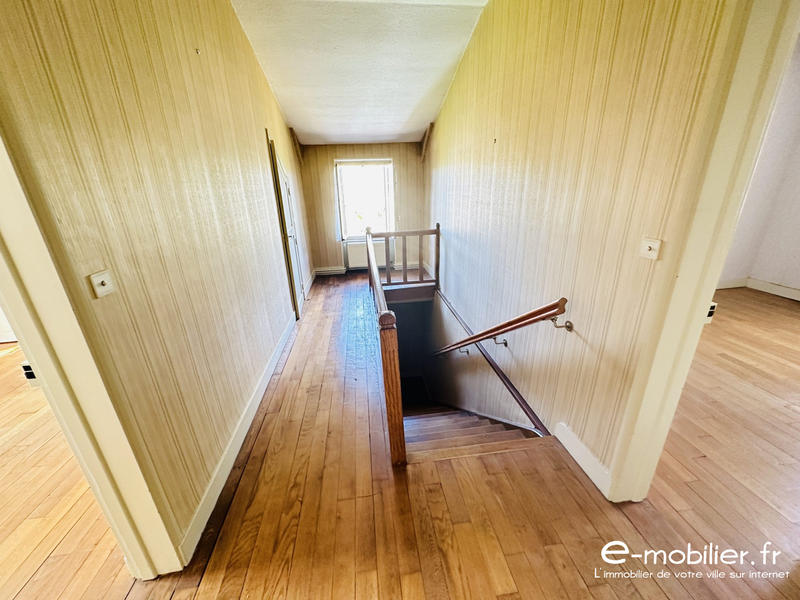 Maison - 146 m² - 5 pièces