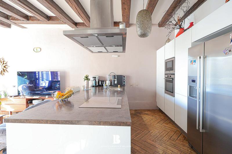 Appartement - 110 m² - 4 pièces