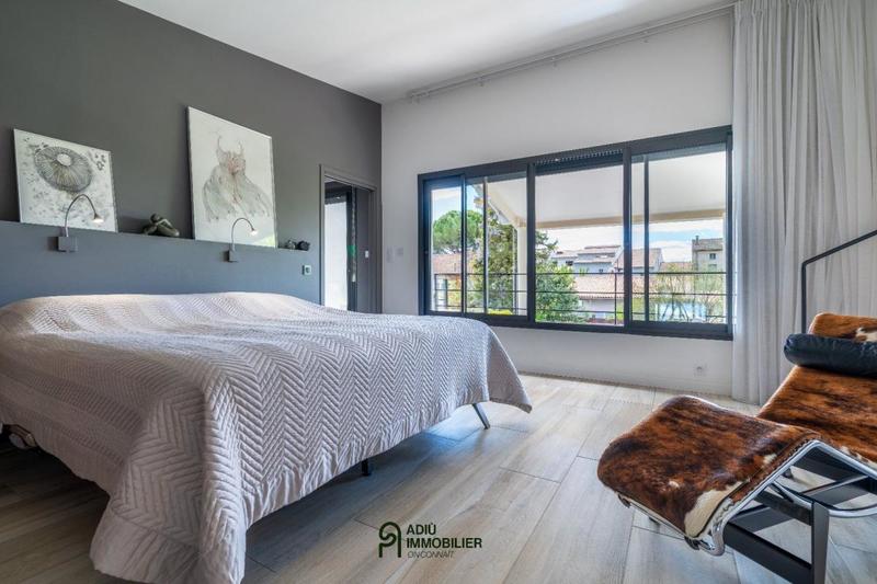 Maison - 190 m² - 6 pièces