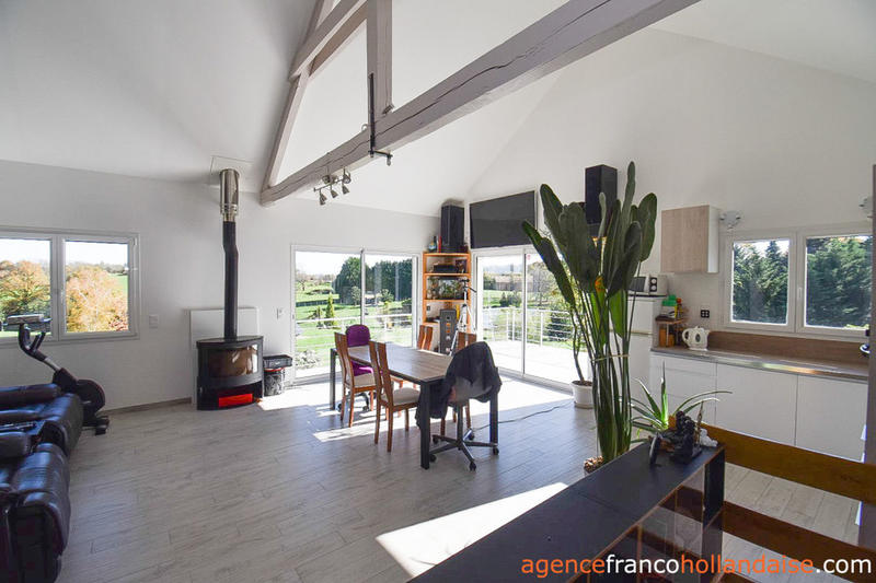 Maison de campagne - 96 m² - 2 pièces