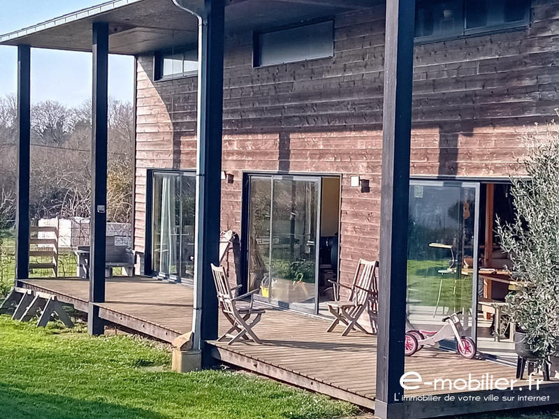 Maison - 130 m² - 6 pièces