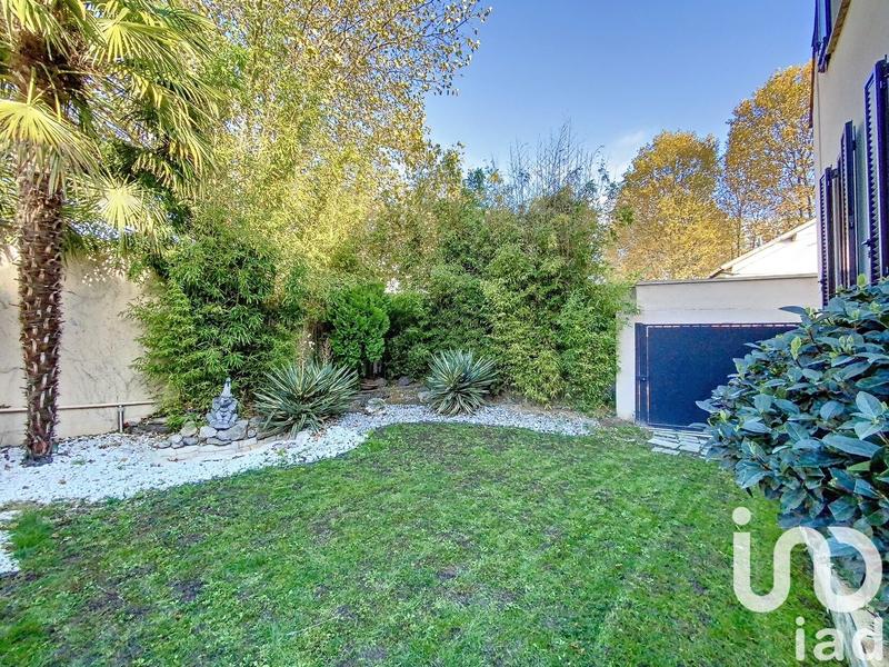 Maison - 270 m² - 6 pièces