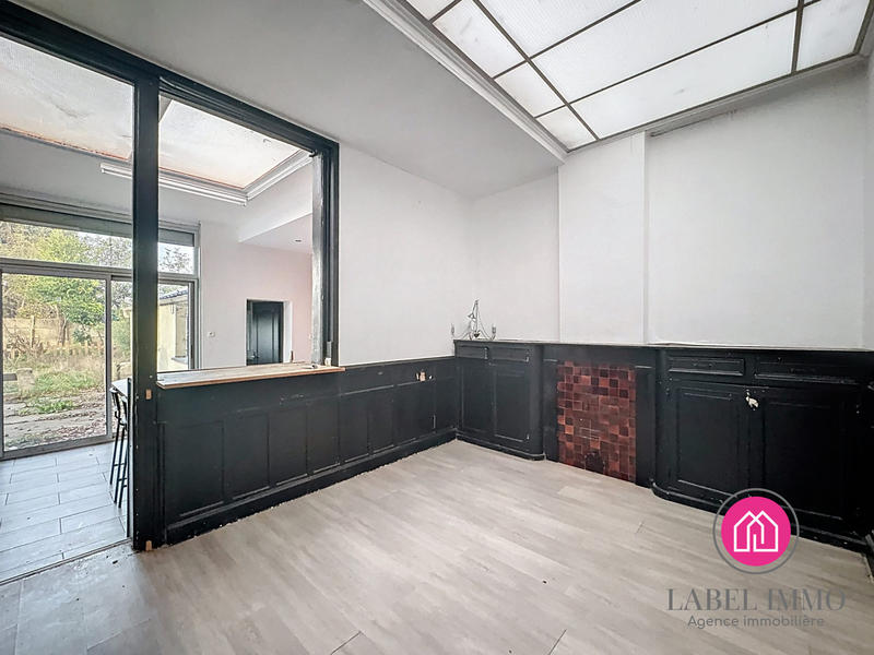 Maison - 111 m² - 6 pièces