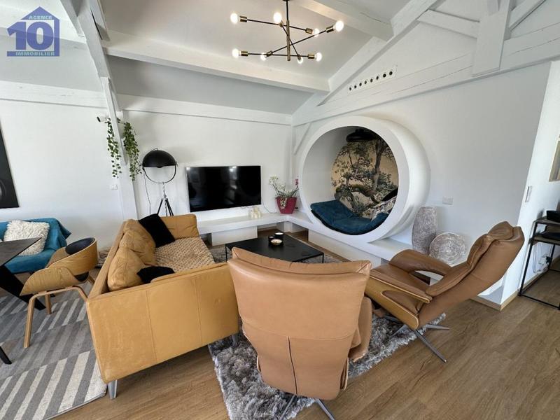 Maison - 135 m² - 5 pièces