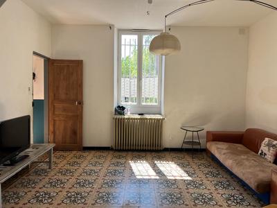 Maison - 181 m² - 7 pièces