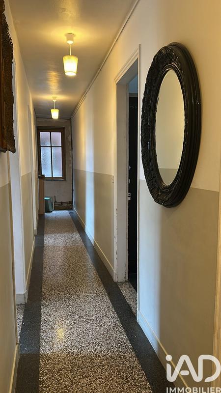 Appartement - 98 m² - 7 pièces