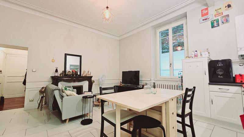 Appartement - 49 m² - 3 pièces