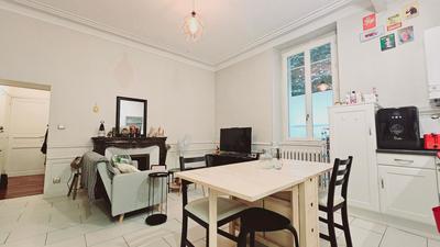 Appartement - 49 m² - 3 pièces