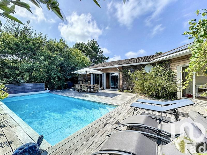 Maison - 147 m² - 5 pièces