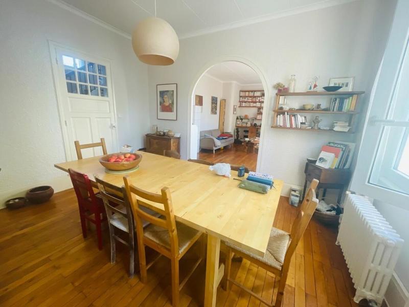 Maison bourgeoise - 180 m² - 8 pièces