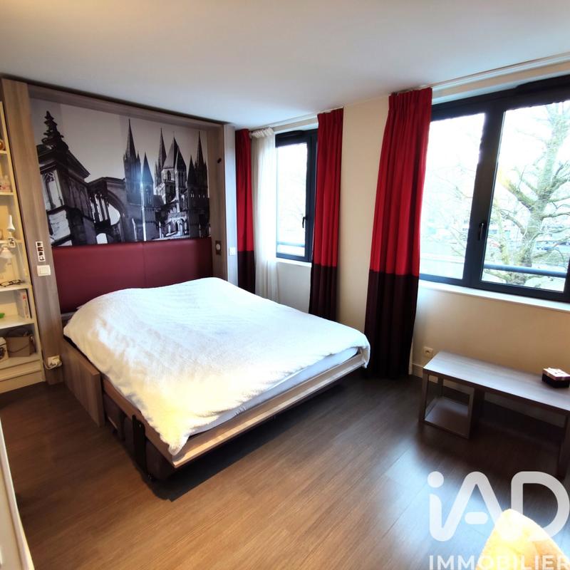 Studio - 25 m² - 1 pièce