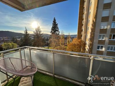 Appartement - 75 m² - 3 pièces