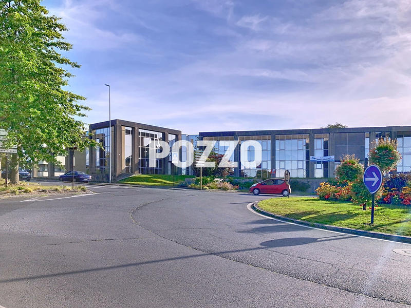 Local commercial - 578 m²