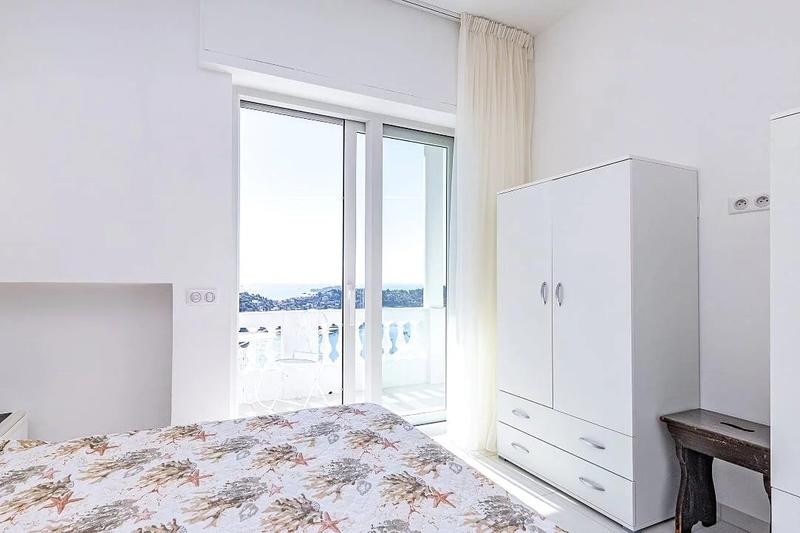 Villa - 600 m² - 12 pièces