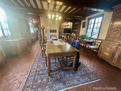 Maison ancienne - 172 m² - 7 pièces