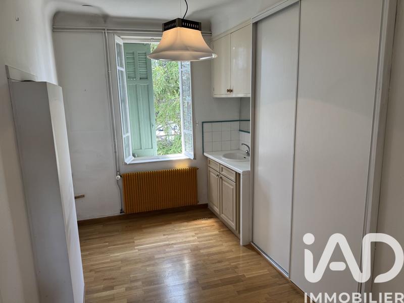 Maison - 172 m² - 8 pièces