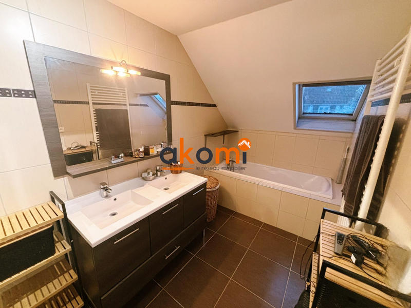 Maison - 89 m² - 5 pièces