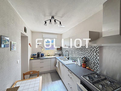 Maison - 104 m² - 5 pièces