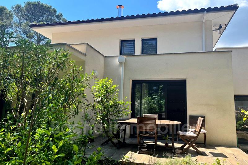 Villa - 168 m² - 5 pièces