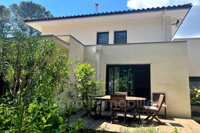 Villa - 168 m² - 5 pièces