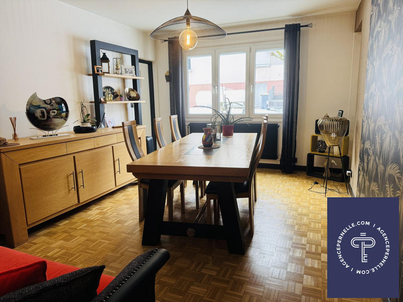 Appartement - 79 m² - 3 pièces