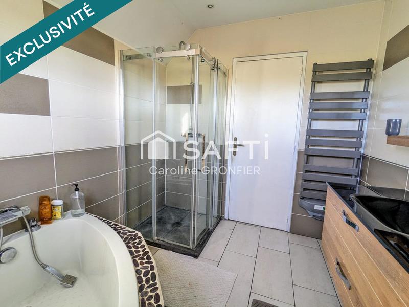 Maison - 151 m² - 6 pièces