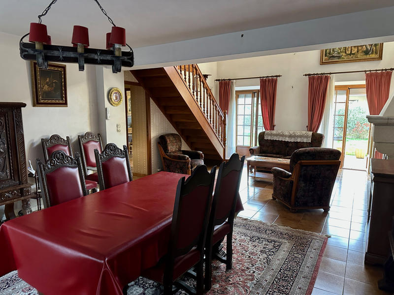 Maison - 128 m² - 5 pièces