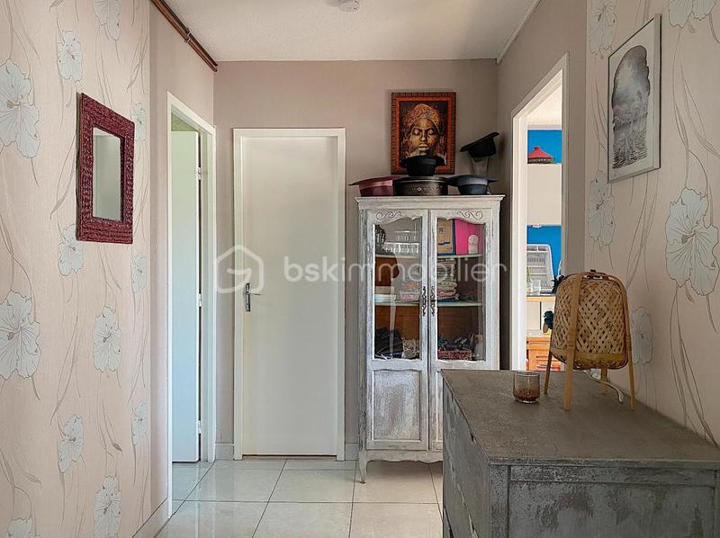 Appartement - 83 m² - 4 pièces