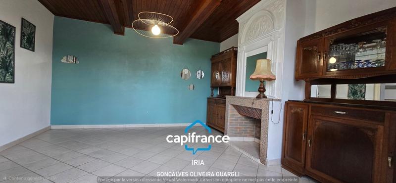 Corps de ferme - 240 m² - 7 pièces