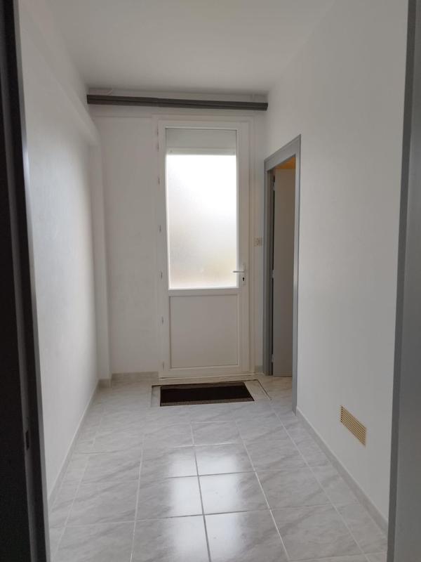 Maison - 166 m² - 9 pièces