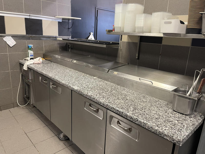 Fonds de commerce - Magasins - 230 m²