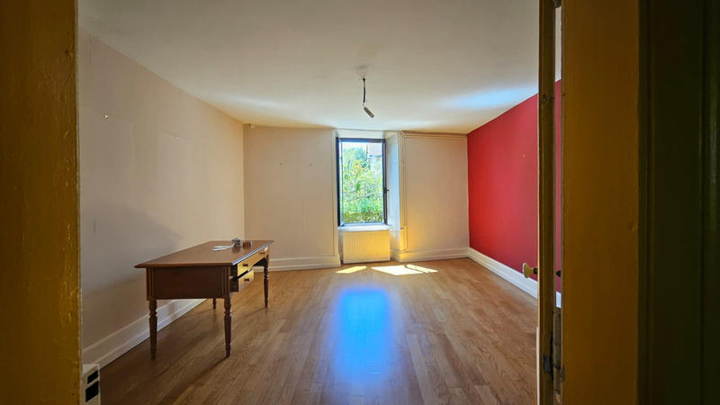 Maison - 164 m² - 8 pièces