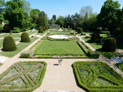 Château - 400 m² - 11 pièces