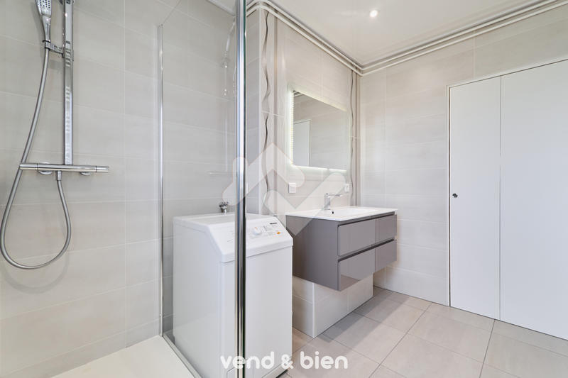 Appartement - 86 m² - 4 pièces