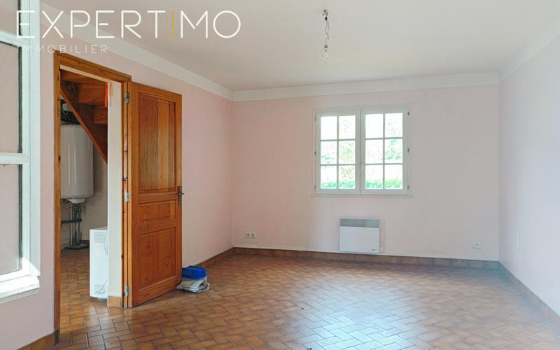 Maison - 210 m² - 9 pièces