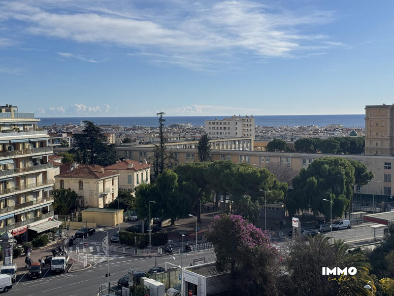 Appartement - 75 m² - 3 pièces