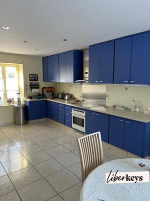 Ferme - 350 m² - 5 pièces