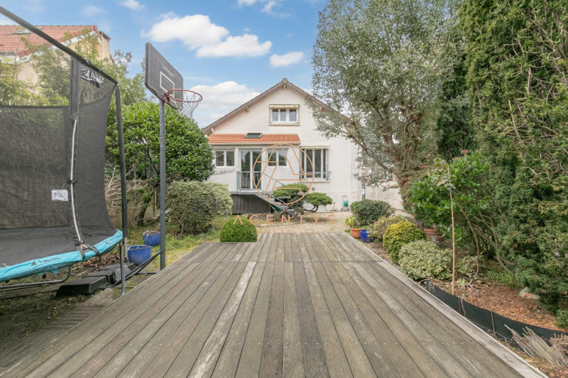 Maison - 106 m² - 5 pièces