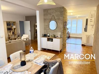 Appartement - 88 m² - 4 pièces