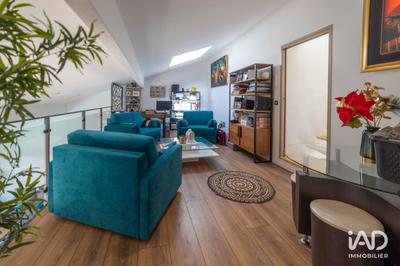 Maison - 250 m² - 4 pièces