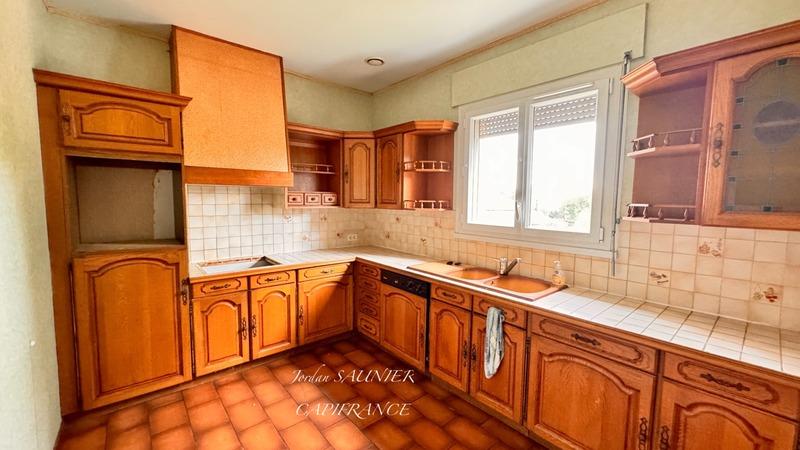 Maison - 200 m² - 6 pièces