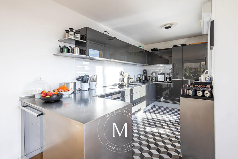 Appartement - 108 m² - 5 pièces