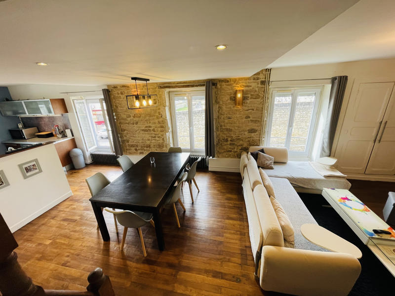 Appartement - 84 m² - 4 pièces