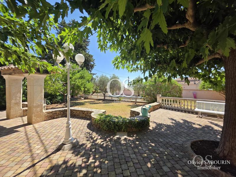 Maison - 165 m² - 6 pièces