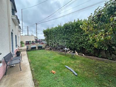 Maison - 145 m² - 5 pièces