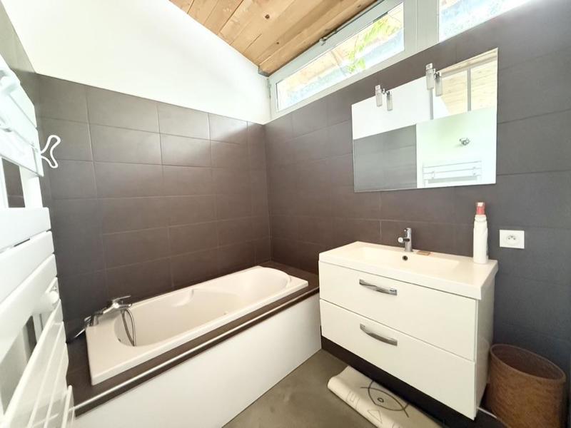 Maison - 187 m² - 6 pièces