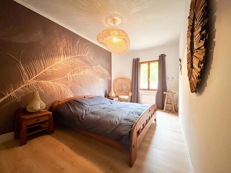 Maison - 260 m² - 12 pièces