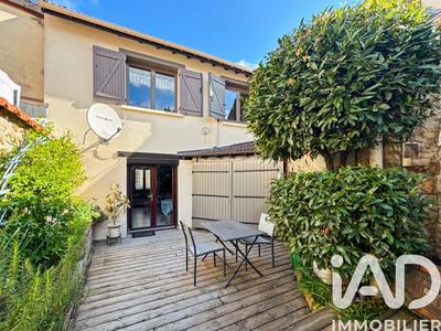 Maison de ville - 90 m² - 4 pièces