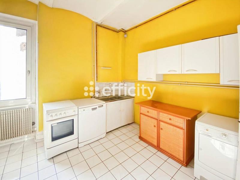 Appartement - 93 m² - 4 pièces